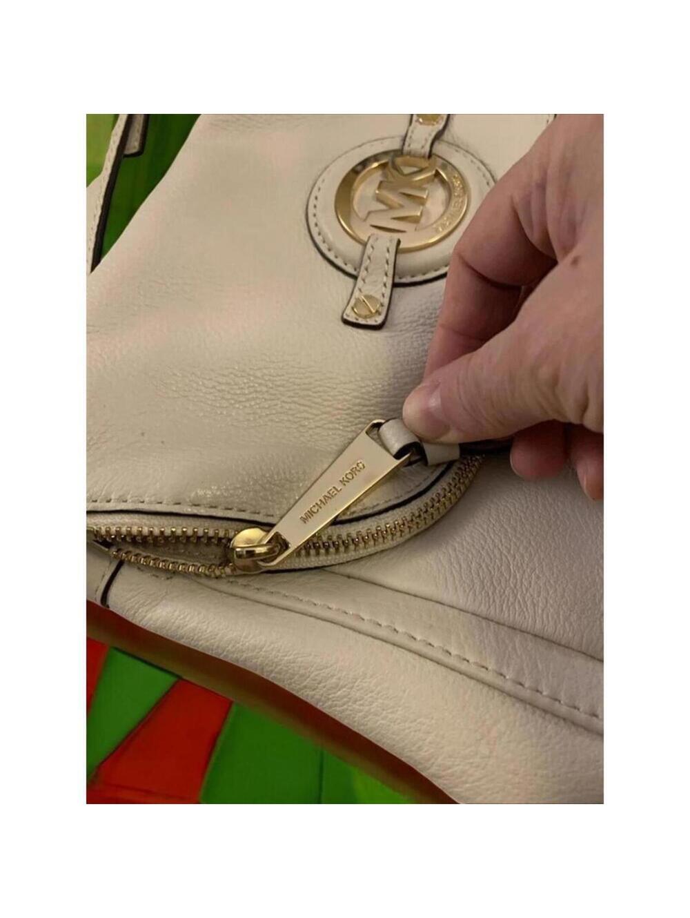 Michael Kors Stockard Vanilla Leather Convertible Shoulder Bag Purse EUC - Picture 7 of 9